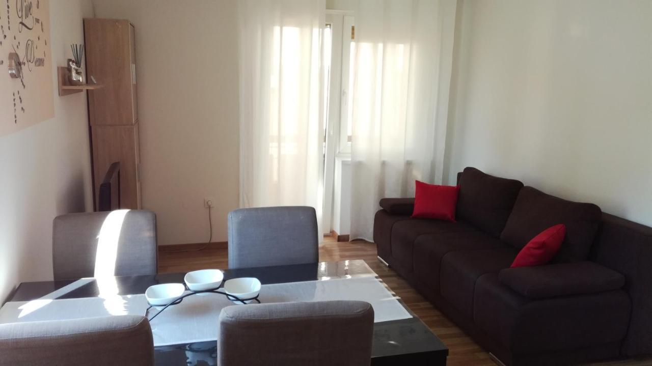 Apartma Ema Izola Eksteriør billede